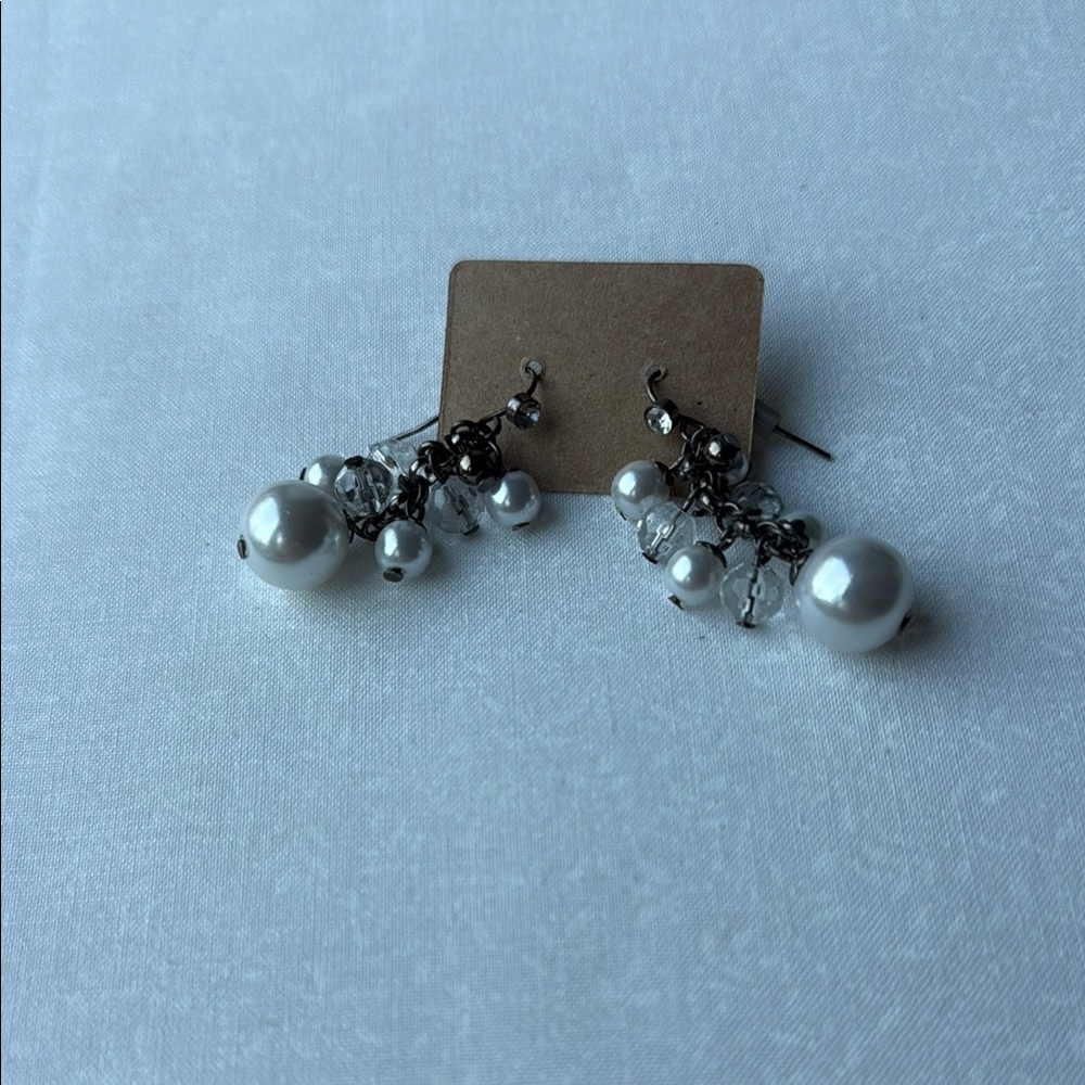 Silver and‎ White Cluster Pearl Earrings